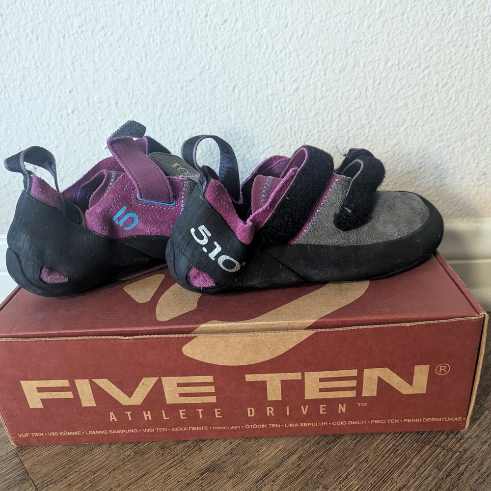 5.10 Rogue VCS Climbing Shoes | Size 6.5 - Picture 2 of 7